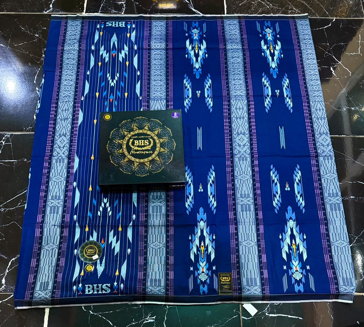 Masterpiece SGE Gold