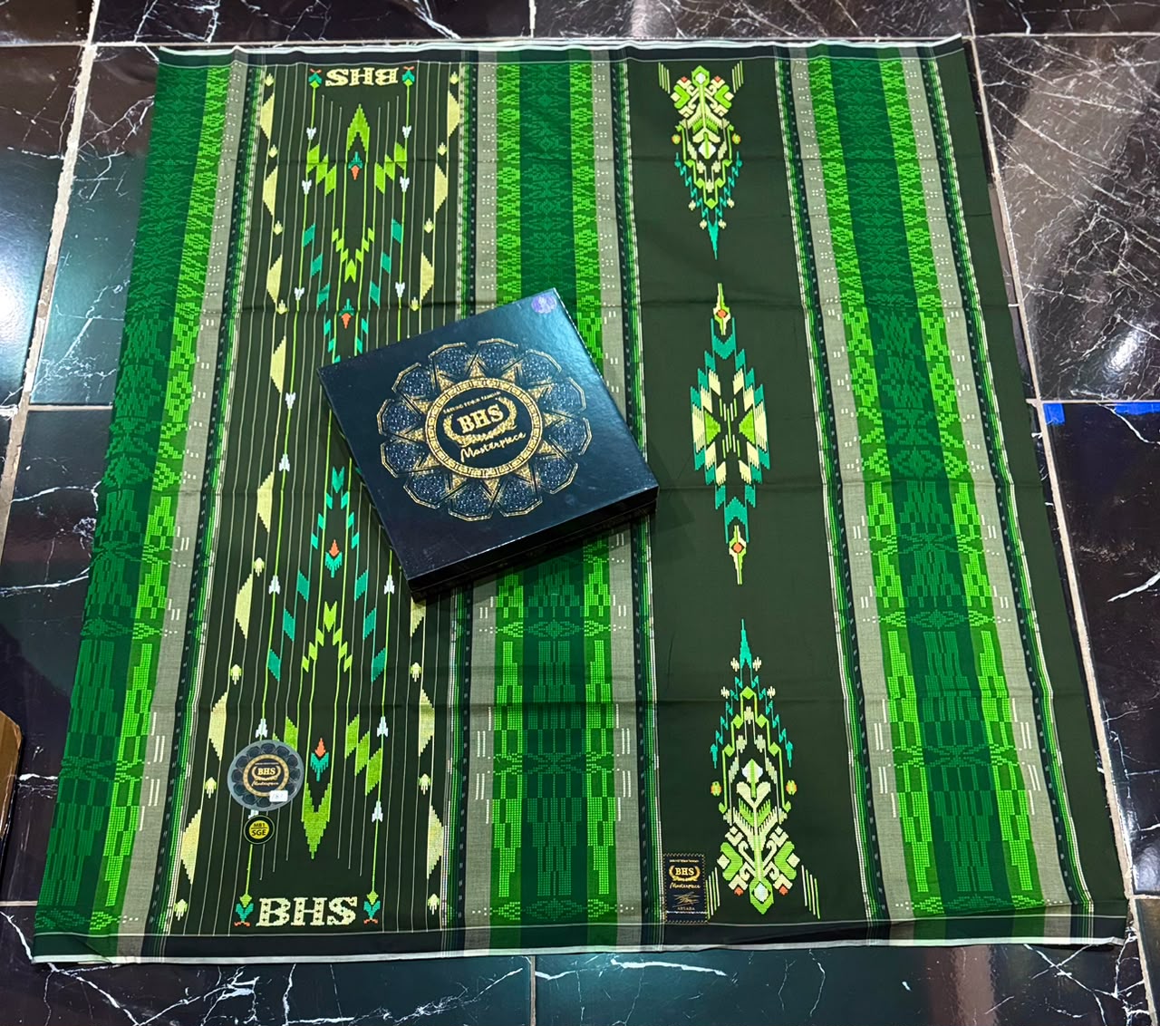 Masterpiece SGE Gold