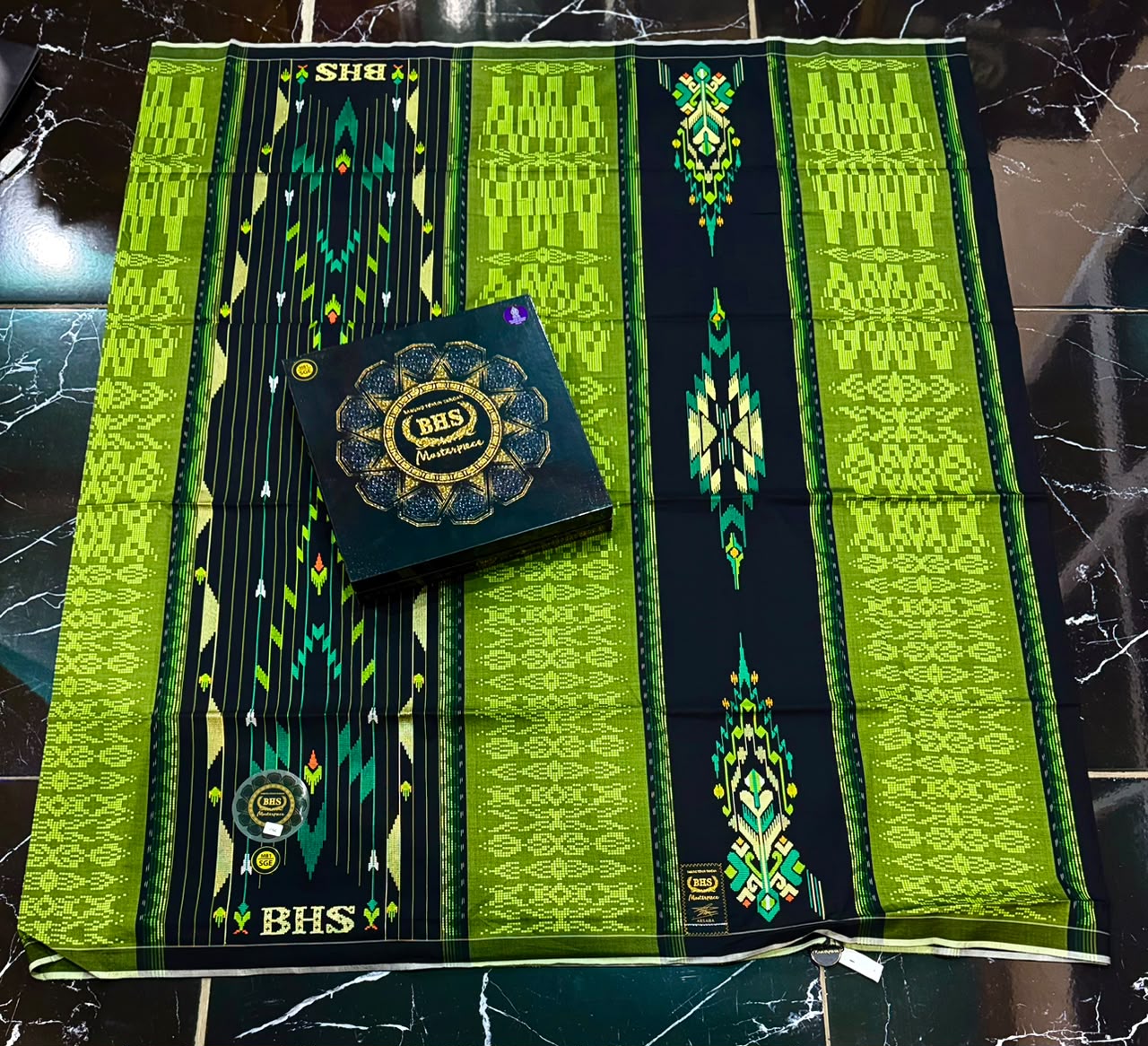Masterpiece SGE Gold